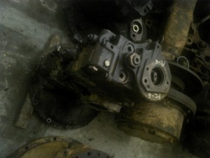 HYDRAULIC PUMP C360 2012 03 0611 26 08 org 300x225 JUAL HYDRAULIC PUMP KOMATSU